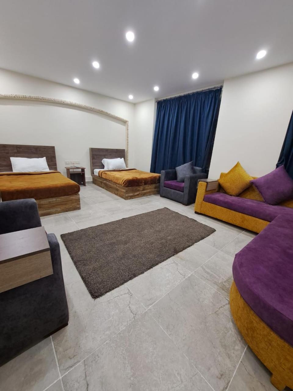 Saraya Abbas Elaser Street-families Only Apartament